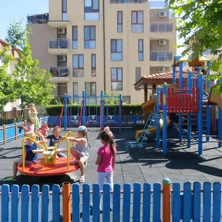 Апартамент Лида Apartmanhotel *